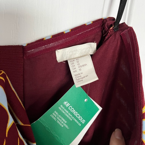 H&M Jumpsuit - Picture 3 of 9